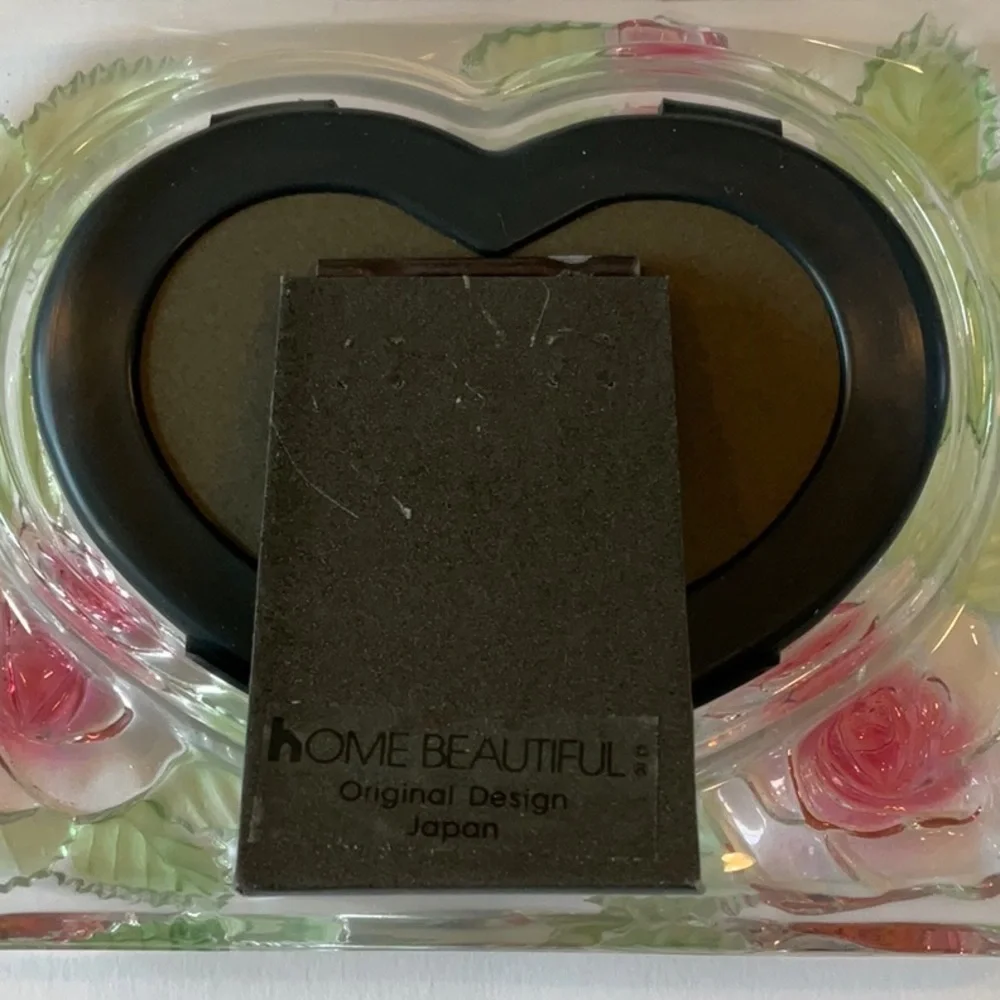 NWB-Vintage crystal rose heart shaped Art Deco picture frame 4 1/2 X 6 in